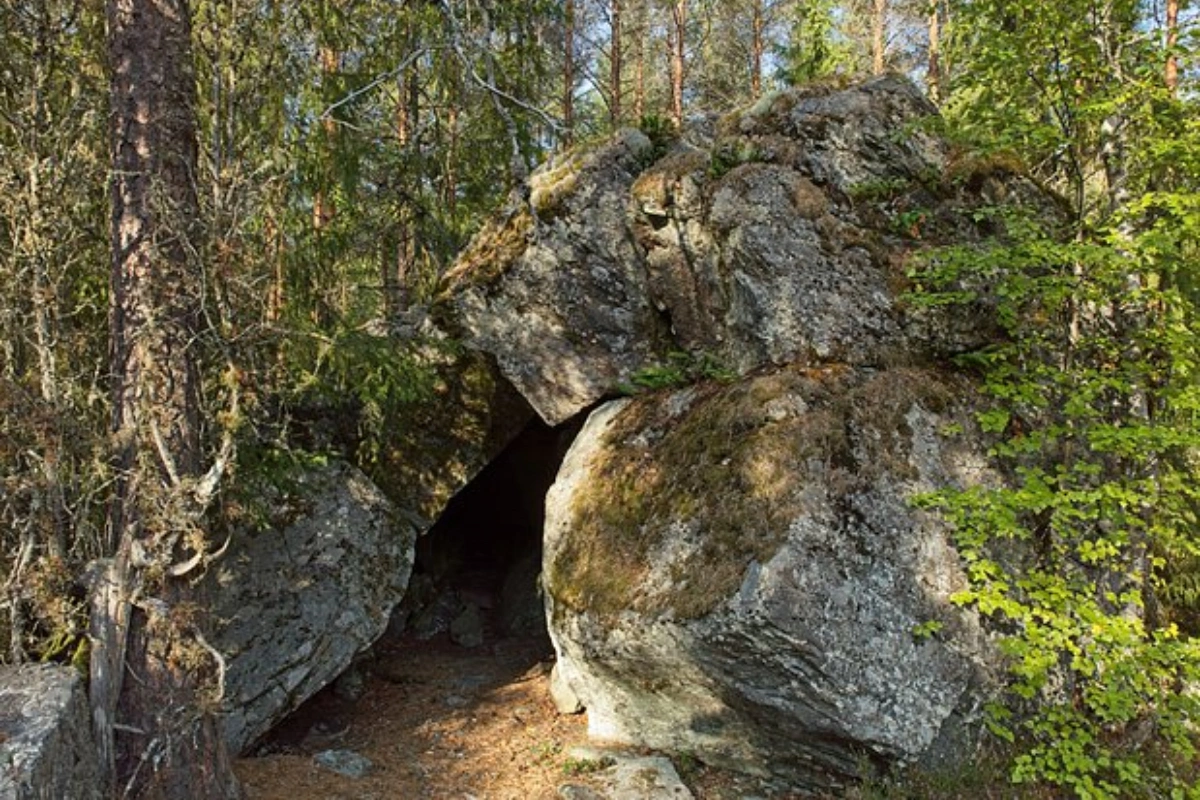 Finlandiyada məşhur “İblisin kilsəsi” mağarasının sirri açıldı - FOTO/VİDEO